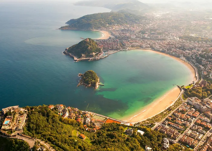 The Passage Apartments San Sebastian